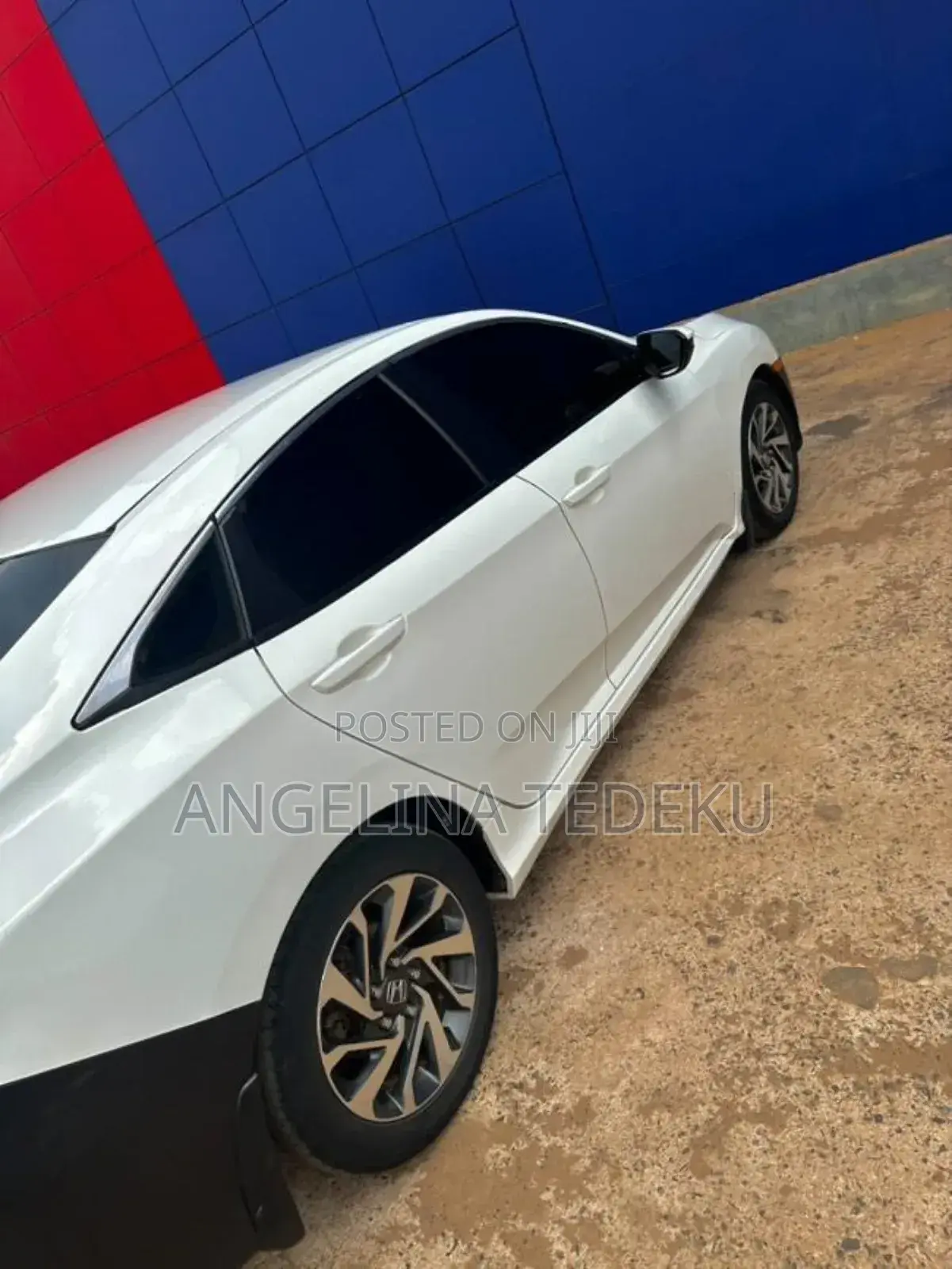 Honda Civic LX 4dr Sedan (2.0L 4cyl) 2016 White