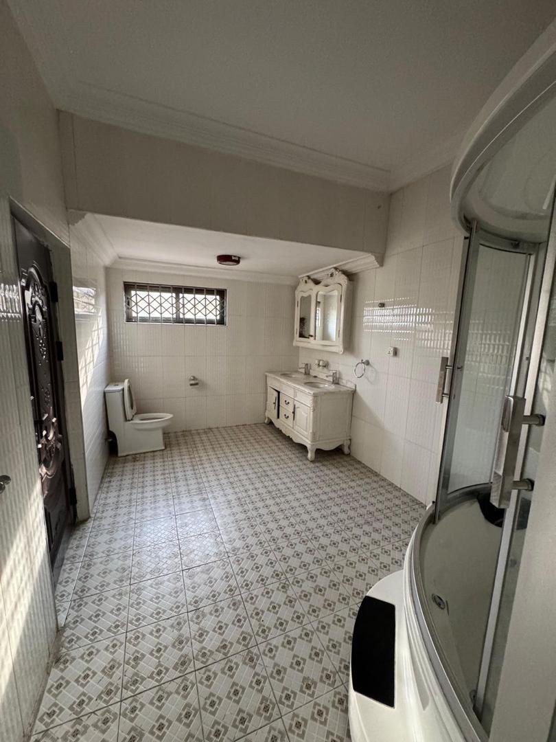 Fully Furnished 5-Bedroom House for Sale in Prime Dzorwulu Location