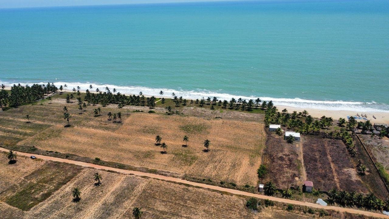 Prime Seaside Land in Elmina