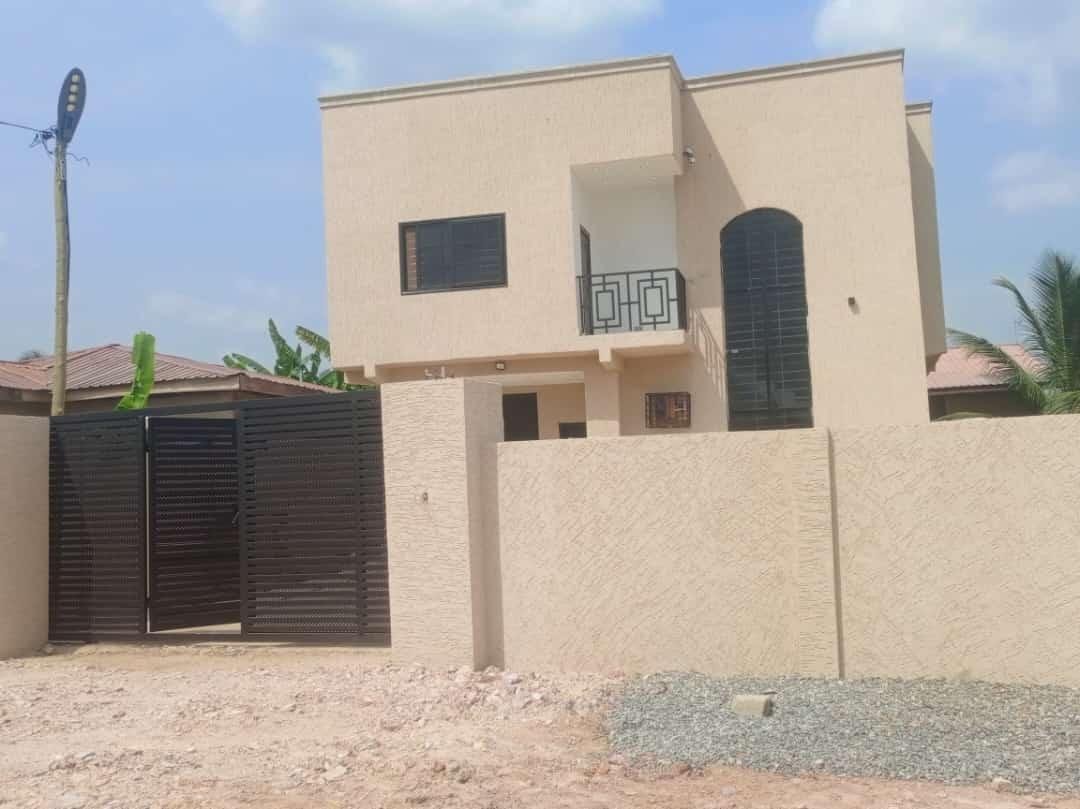 Spacious 4-Bedroom House