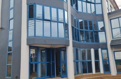 Executive 30-Room Ensuite Property with Premium Amenities at Haatso. Ideal for various commercial use.