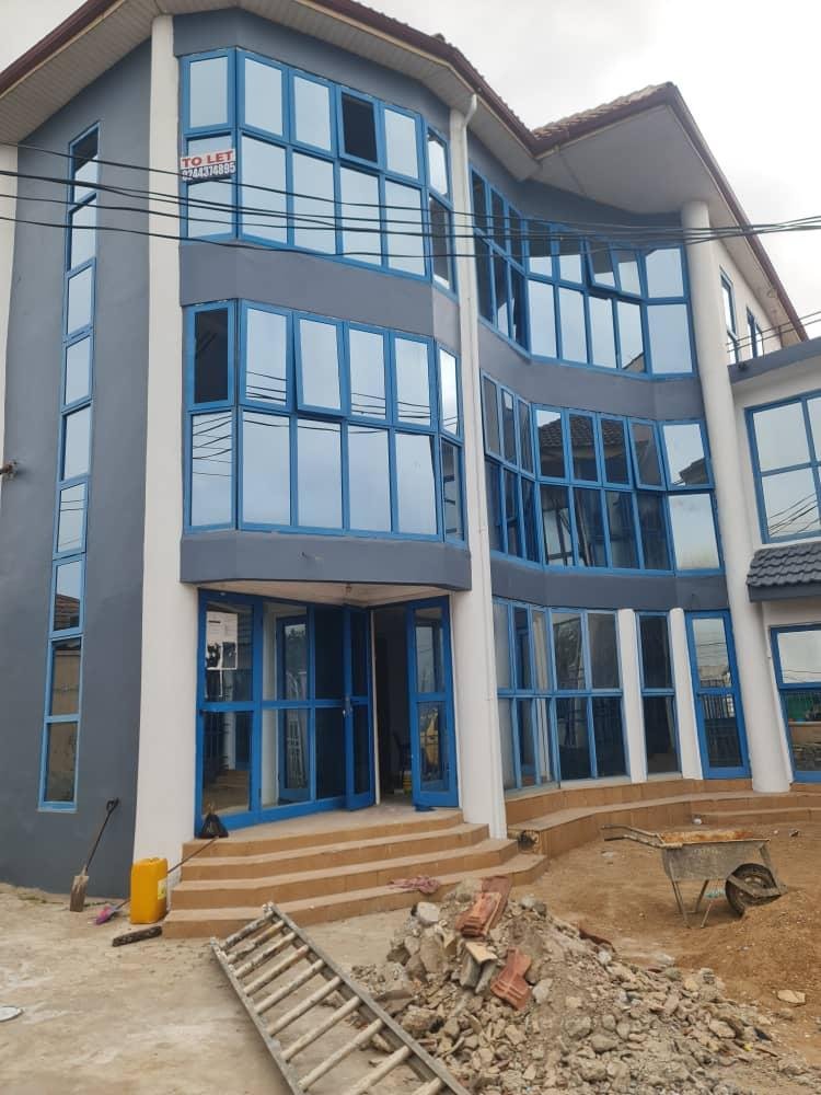 Executive 30-Room Ensuite Property with Premium Amenities at Haatso. Ideal for various commercial use.