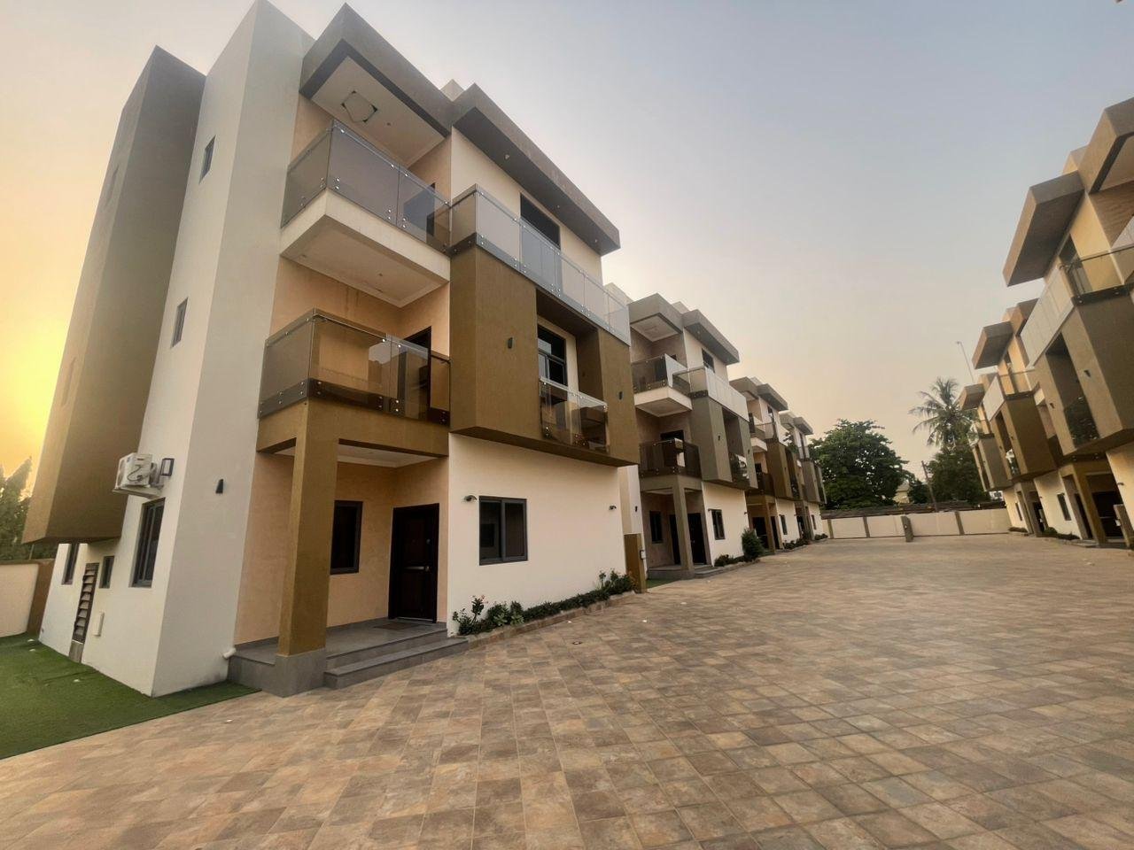 4-Bedroom Unfurnished House for Rent at Dzorwulu