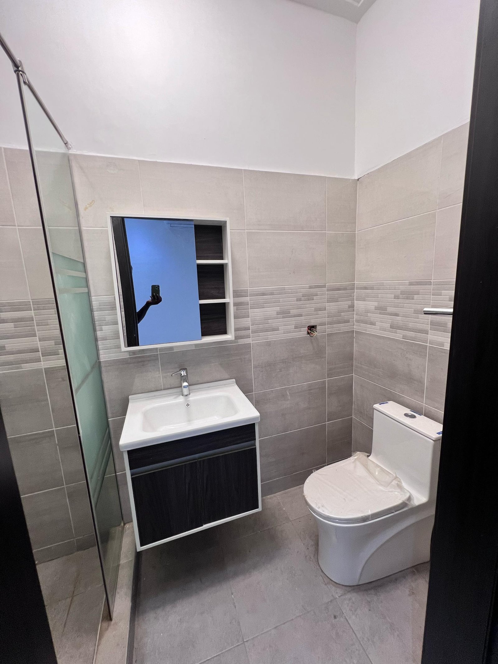 Executive 4-Bedroom House for Rent – East Legon Hills